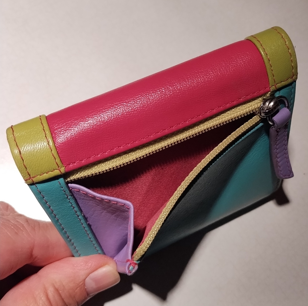 👝 Ili New York Wallet - Picture 9 of 9